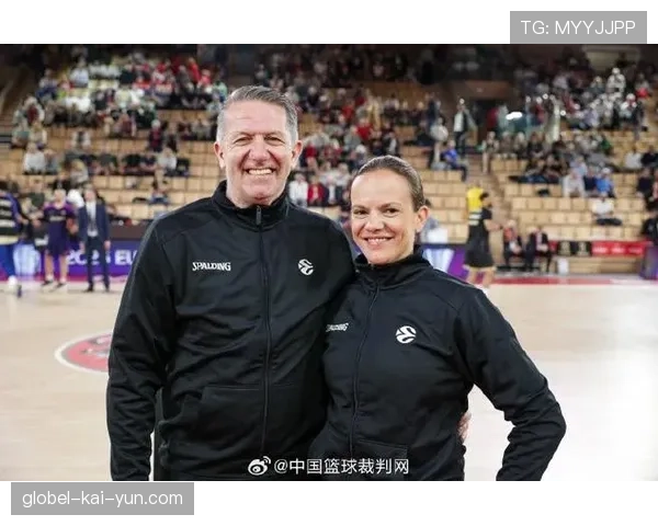 世界篮球女性裁判培养项目:多元化发展成为重点,篮球女裁判有妆容要求吗 世界篮球女性裁判培养项目:多元化发展成为重点,篮球女裁判有妆容要求吗